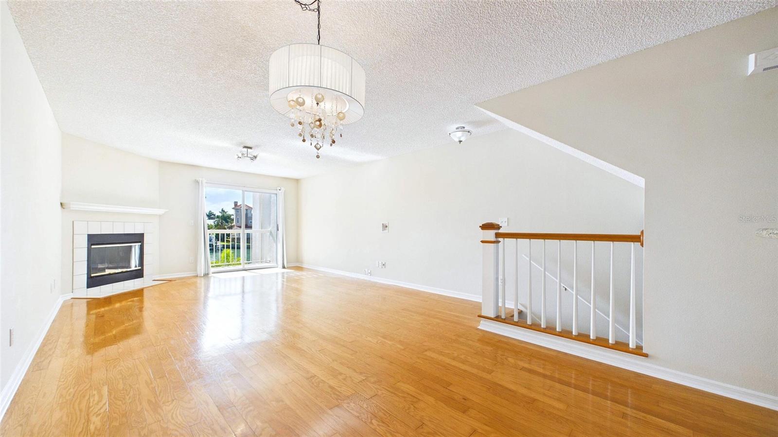 323 MADEIRA CIRCLE
