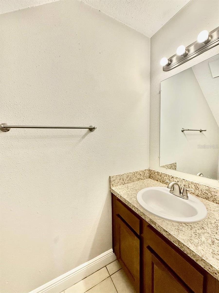 WATERSIDE CONDO III - Residential Lease