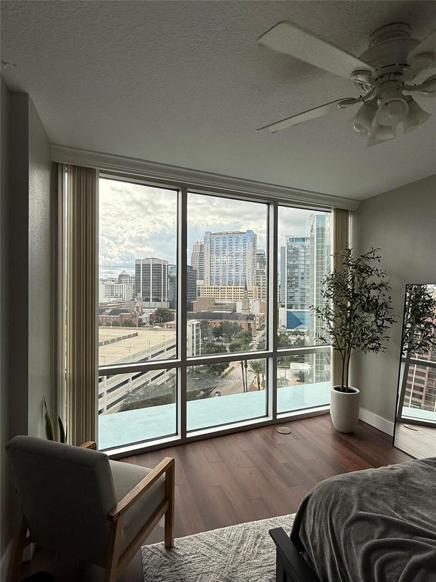 322 E CENTRAL BOULEVARD 1207