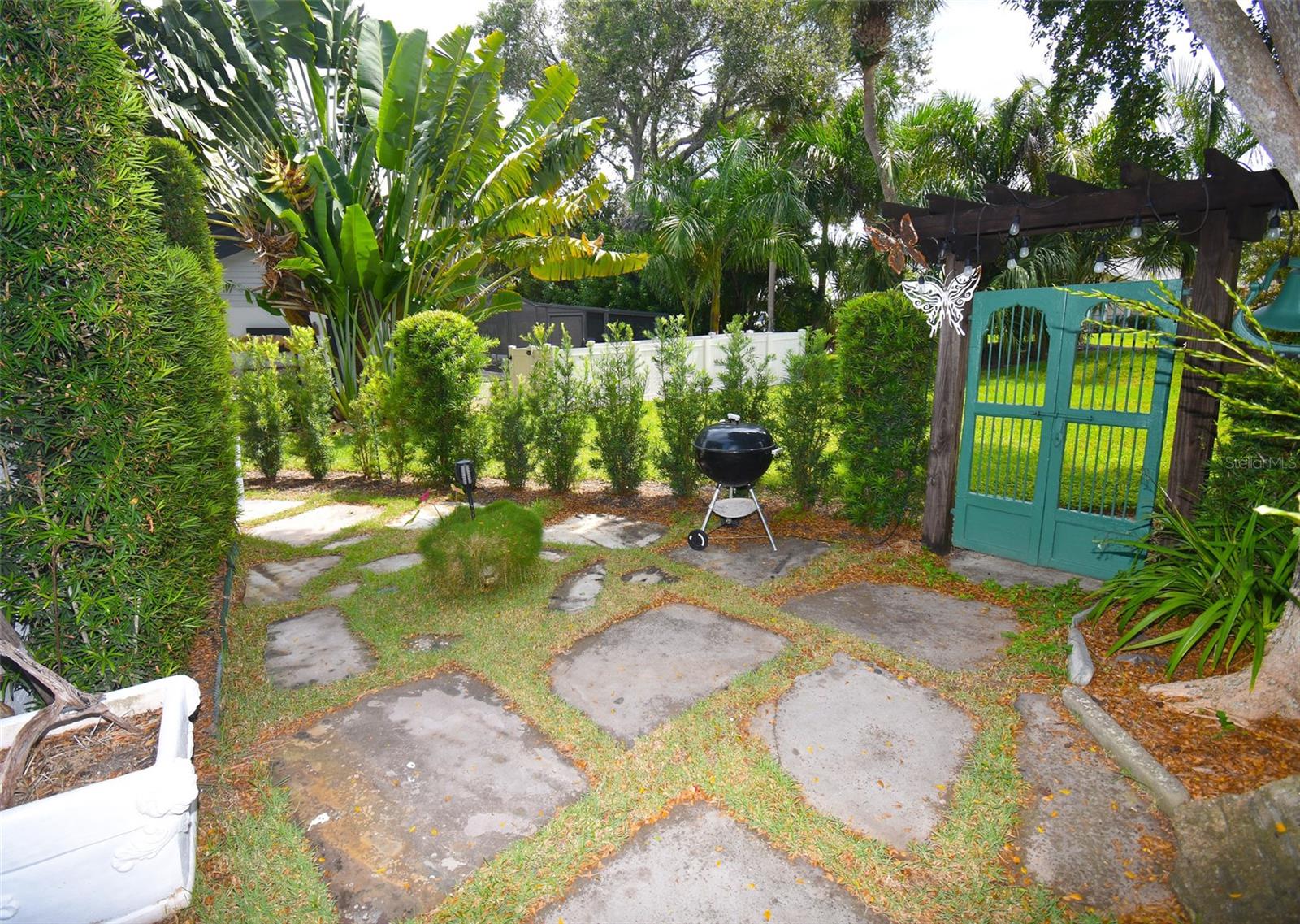 RIVER HARBOR WEST CONDO - Residential