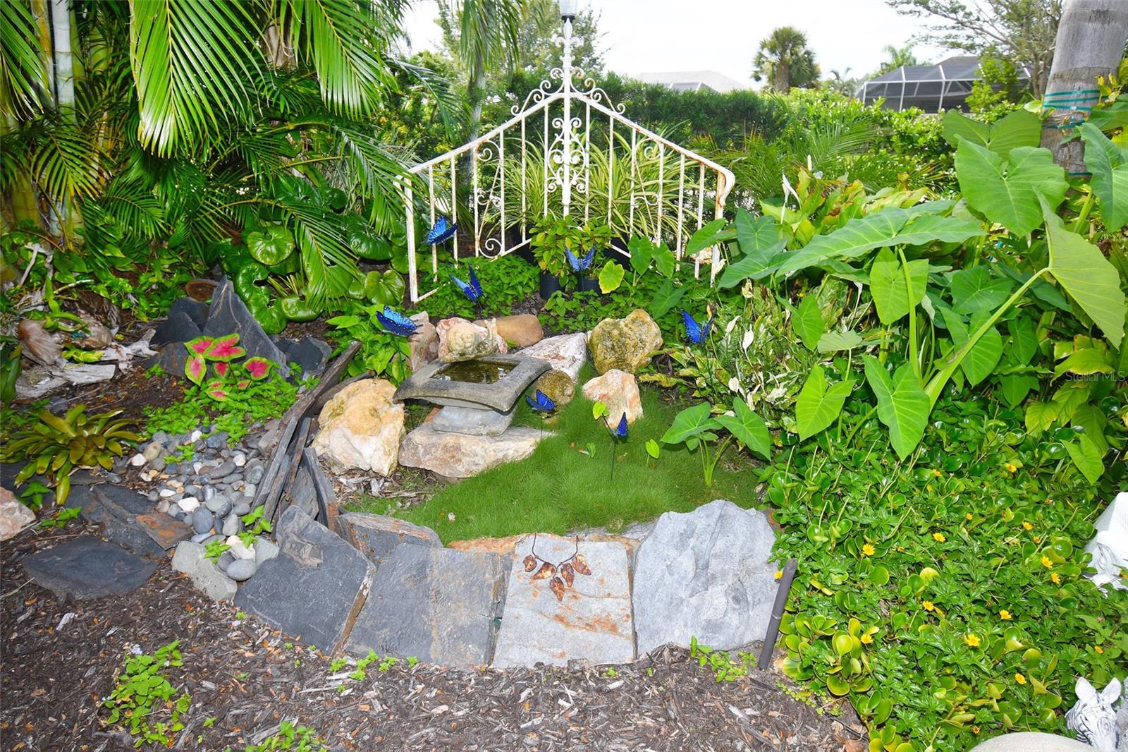 RIVER HARBOR WEST CONDO - Residential