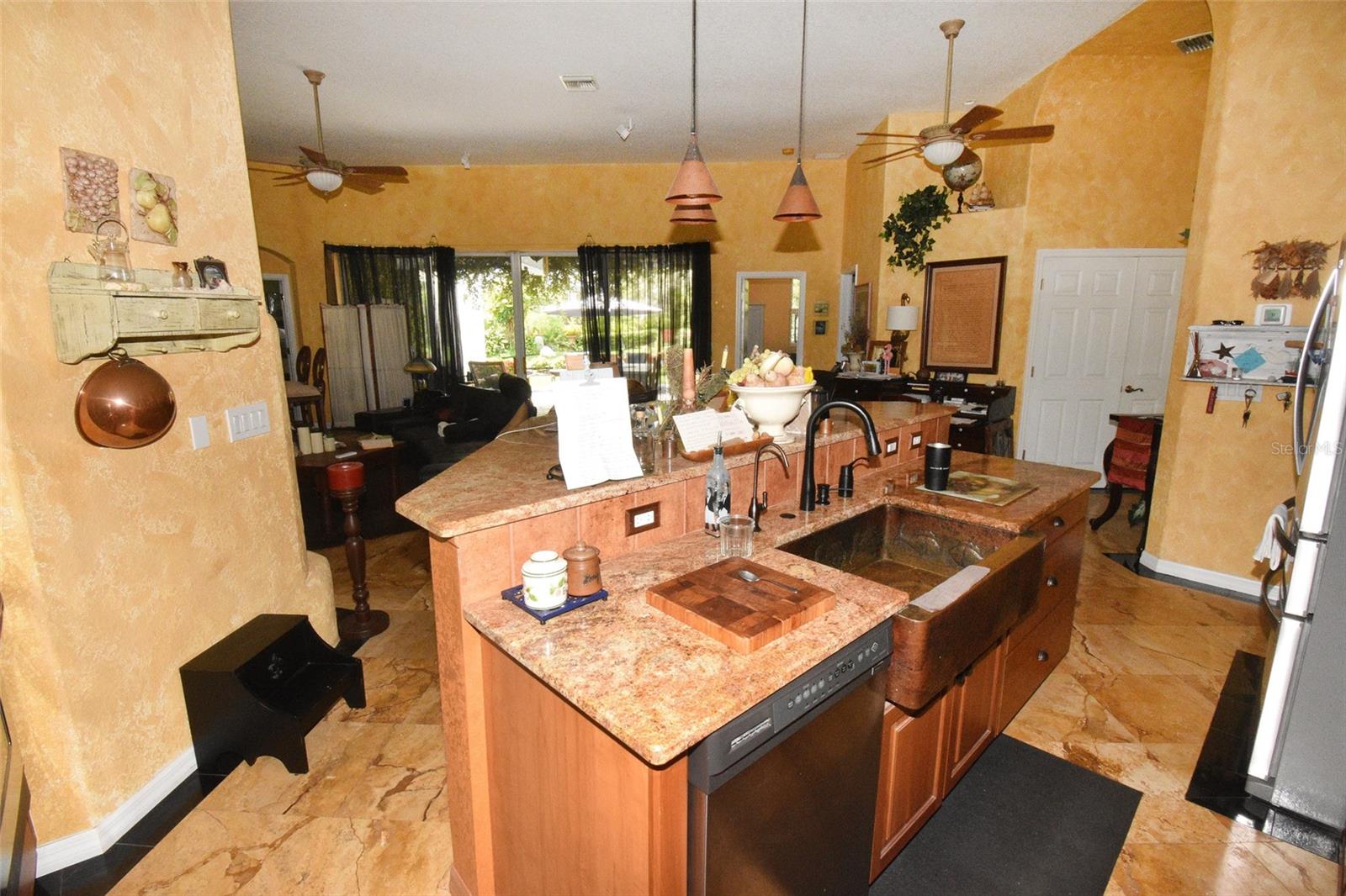 RIVER HARBOR WEST CONDO - Residential