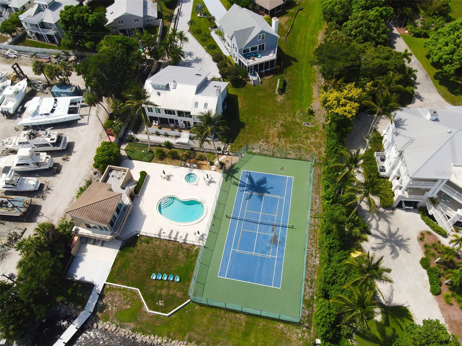 RIVER HARBOR WEST CONDO - Residential