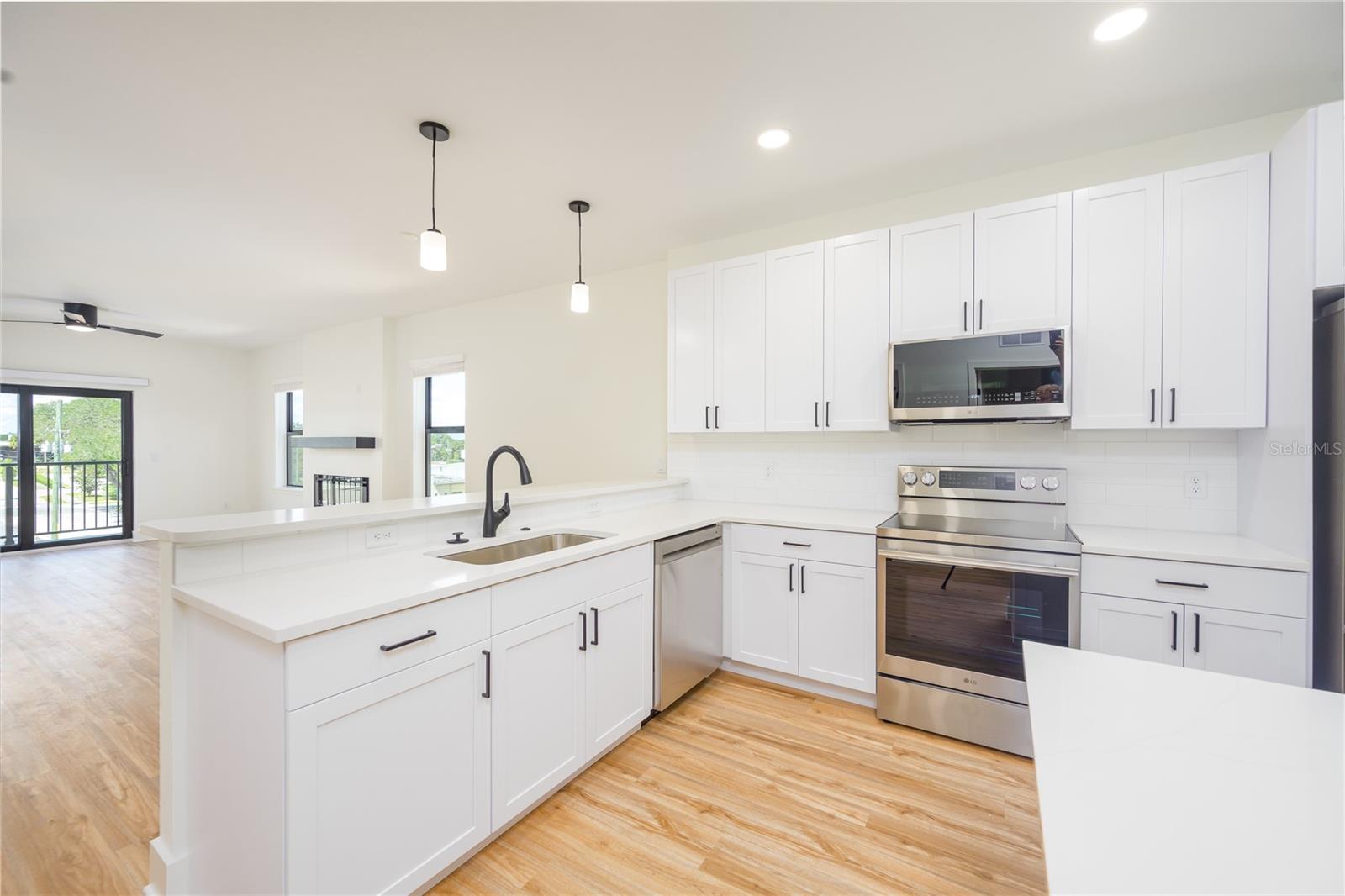 OLD OCALA SURVEY - Residential Lease