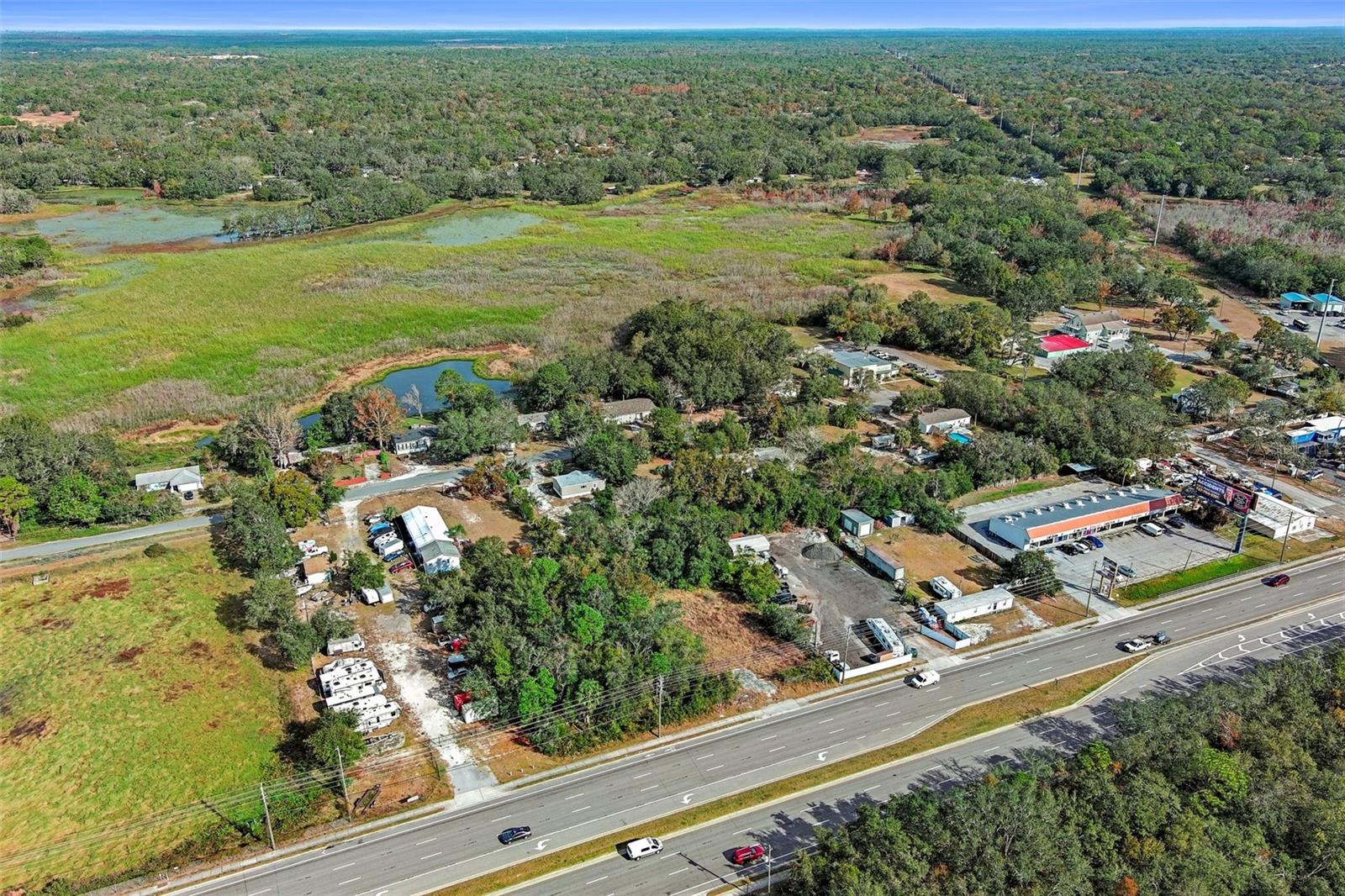 LAKEWOOD ACRES - Land