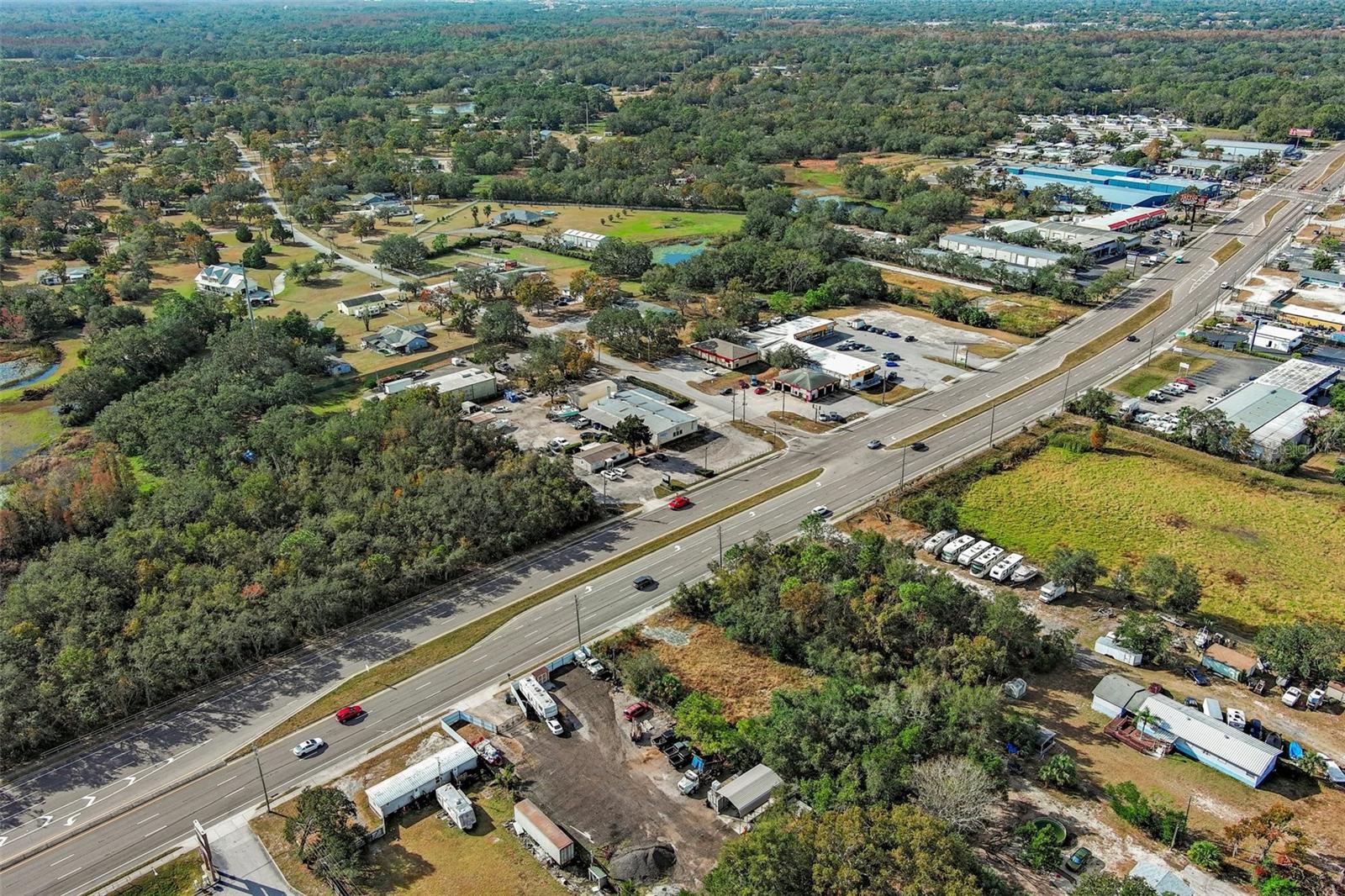 LAKEWOOD ACRES - Land