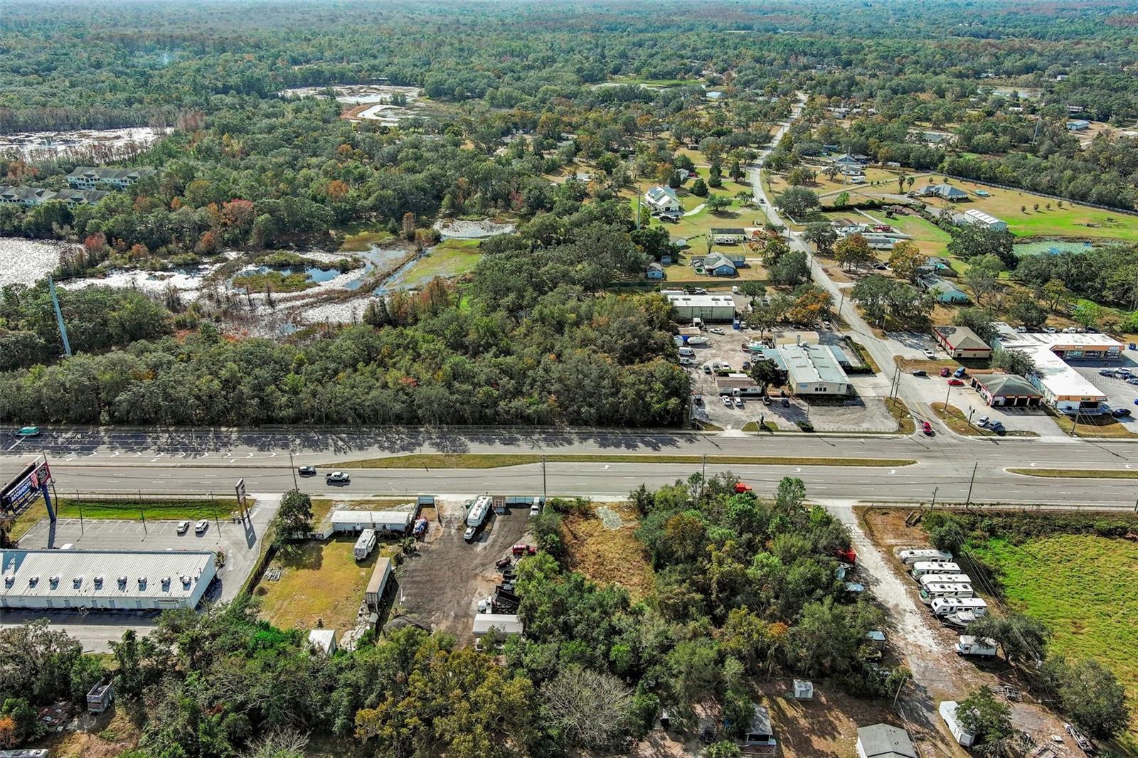 LAKEWOOD ACRES - Land