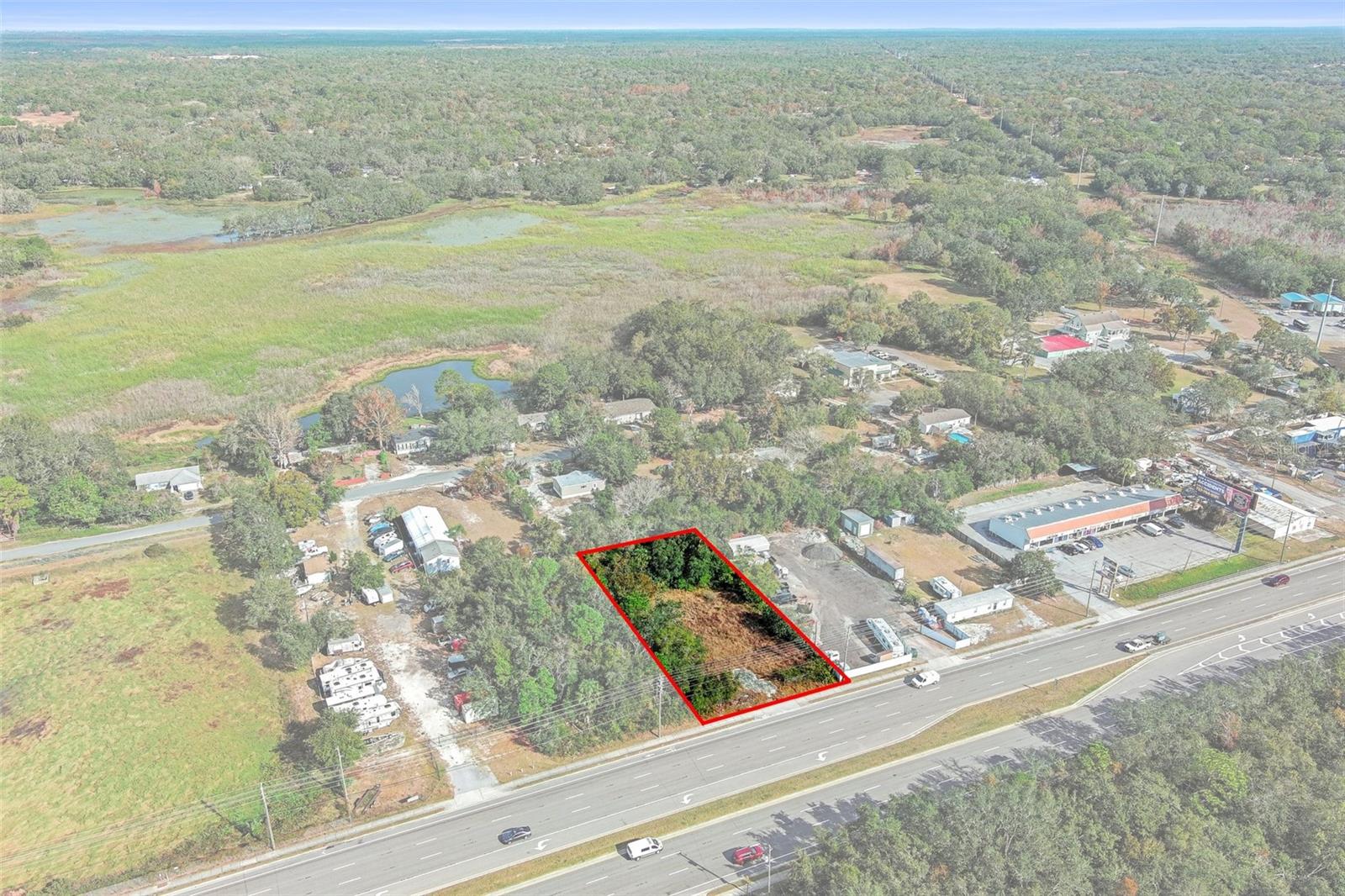 LAKEWOOD ACRES - Land