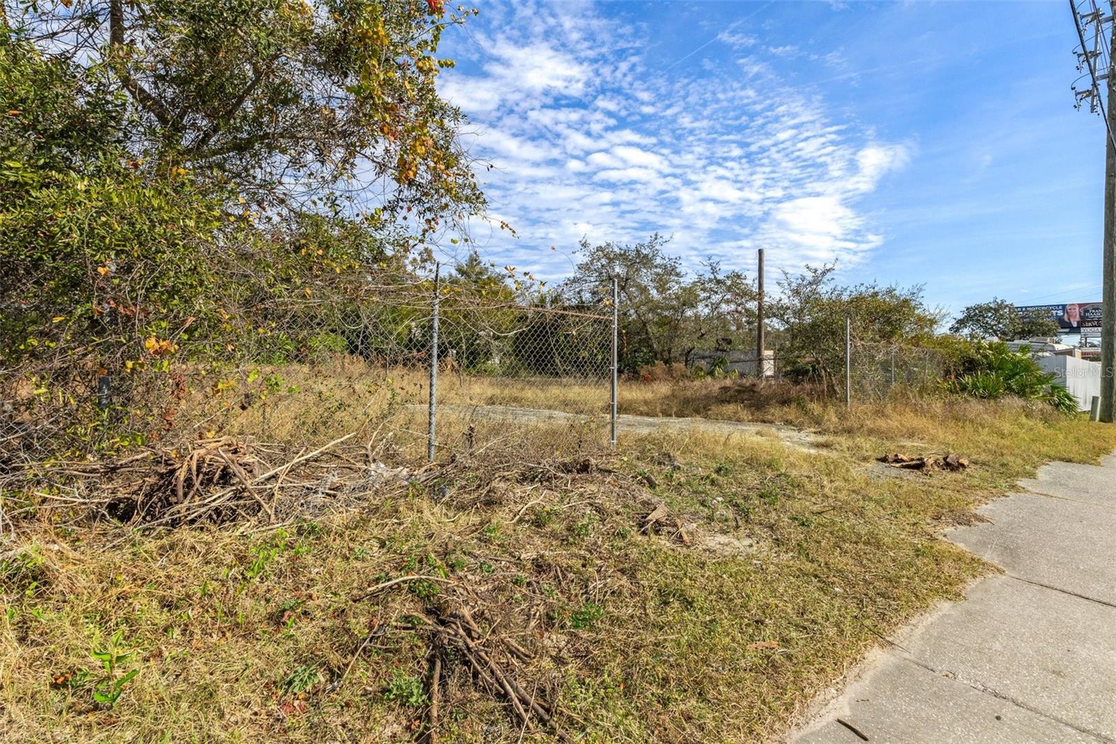 LAKEWOOD ACRES - Land