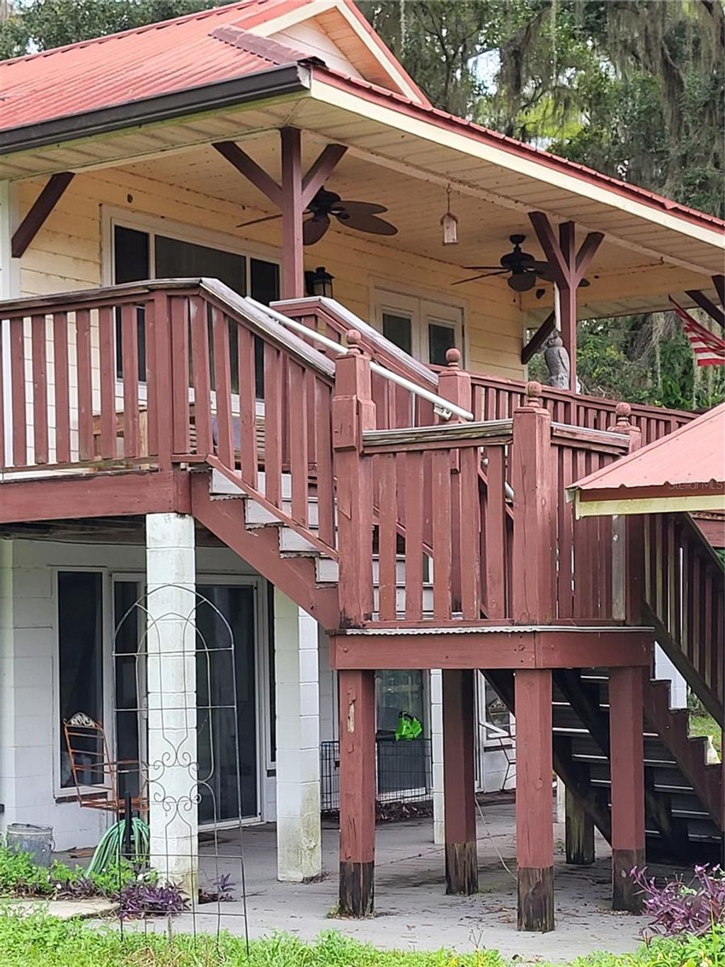 Photo of 2377 NW 34th Place, Lake Panasoffkee, FL 33538 (MLS # TB8509485)