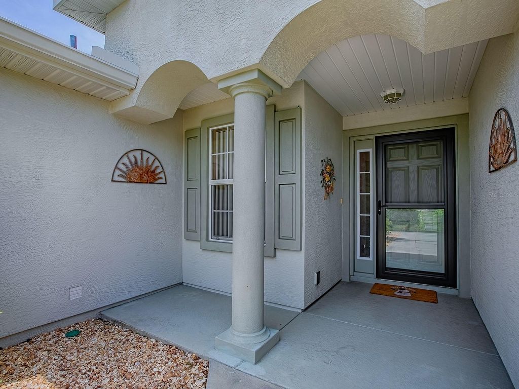 Photo of 10952 SE 169th Place, Summerfield, FL 34491 (MLS # G5099613)