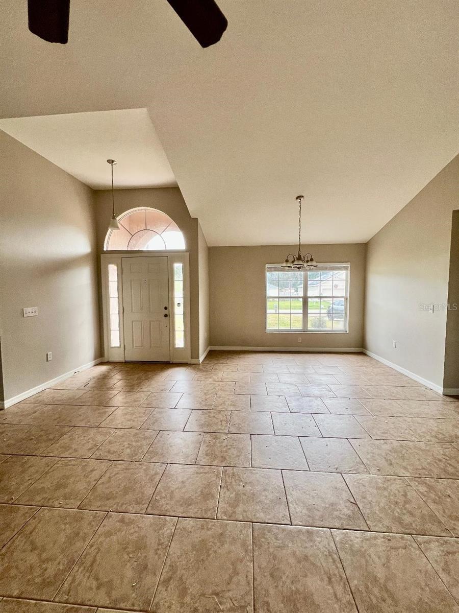 DELTONA LAKES UNIT 57 - Residential Lease