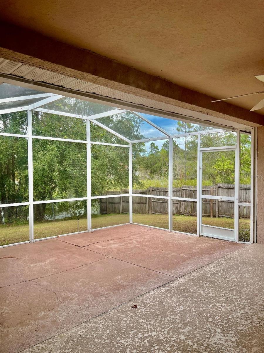 DELTONA LAKES UNIT 57 - Residential Lease