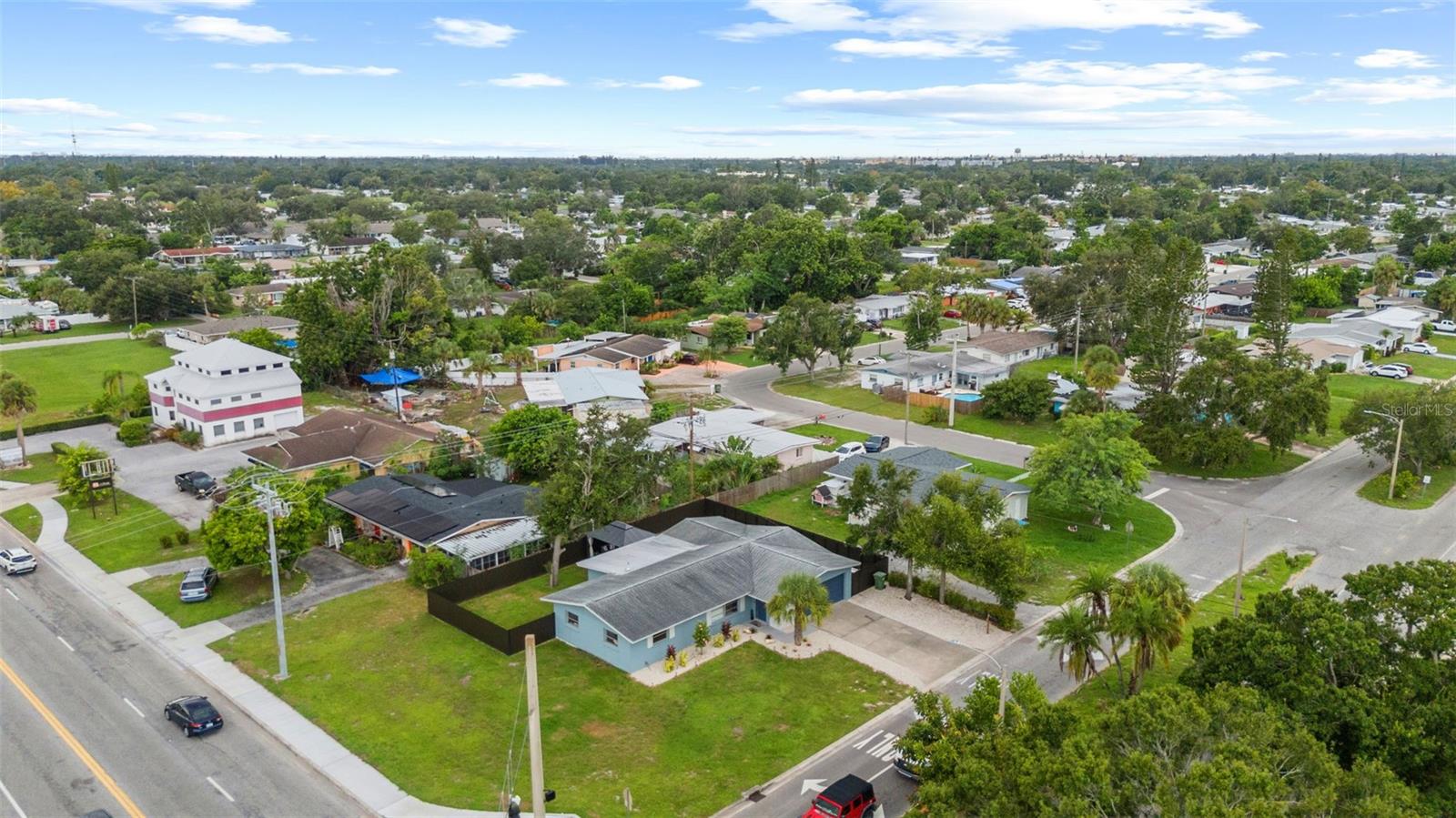 WINDSOR PARK FIRST UNIT - Residential