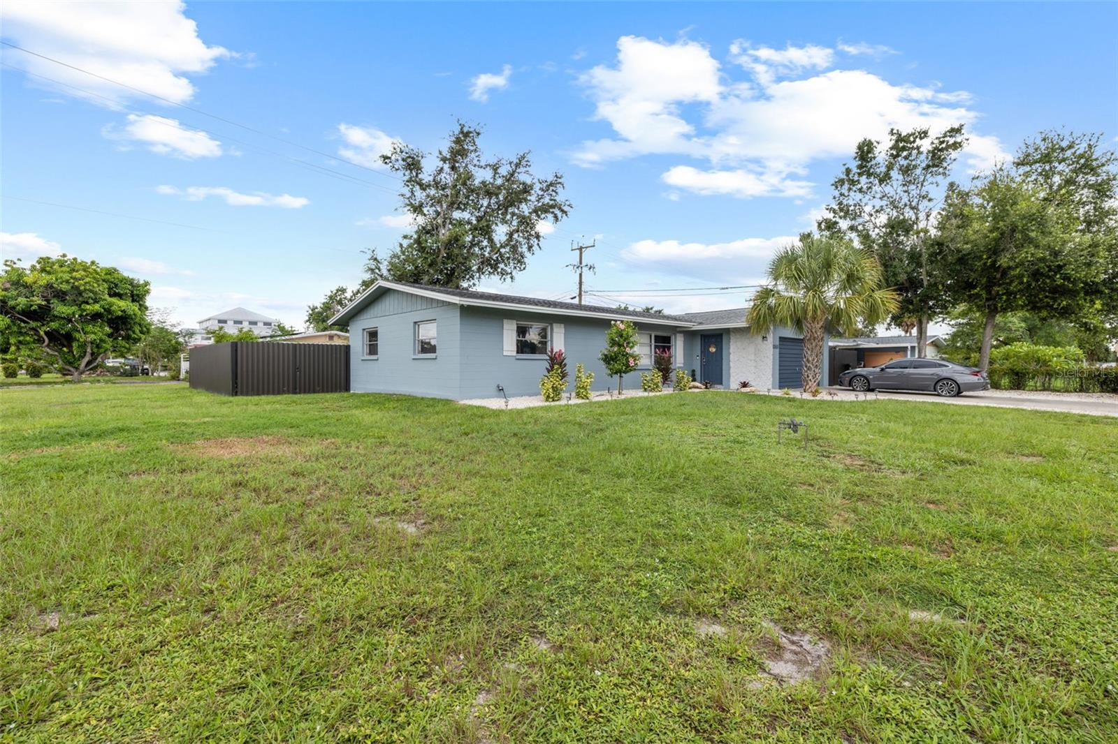 WINDSOR PARK FIRST UNIT - Residential