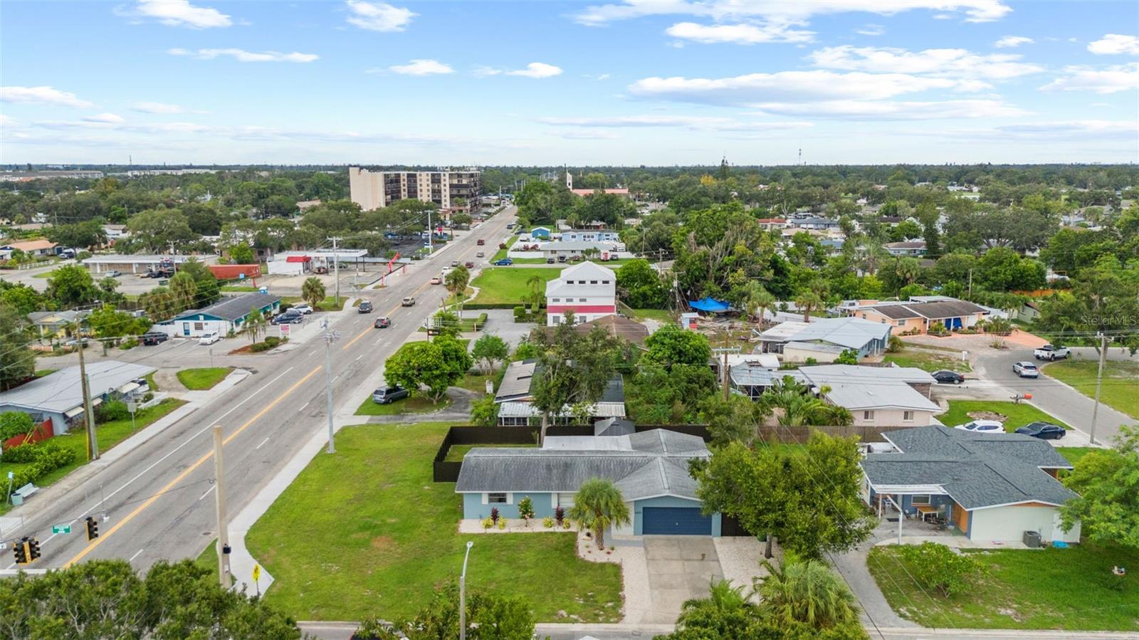 WINDSOR PARK FIRST UNIT - Residential