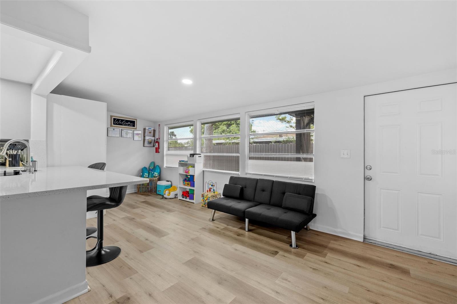 WINDSOR PARK FIRST UNIT - Residential