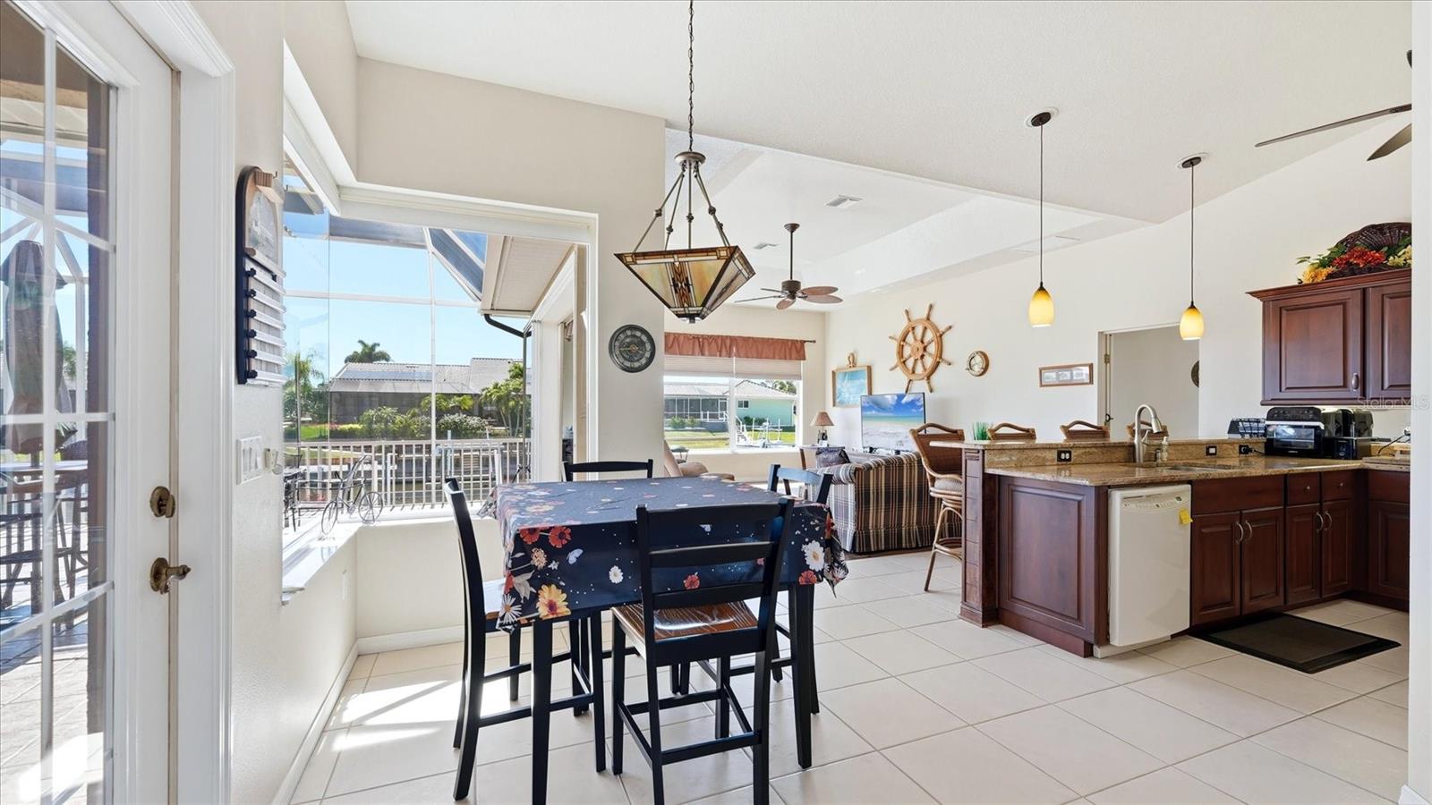 ENGLEWOOD ISLES SUB - Residential