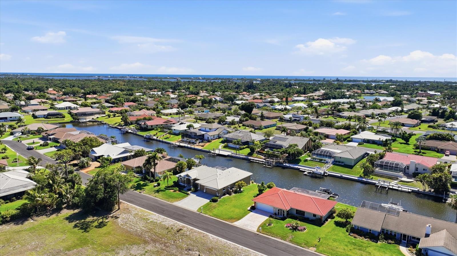 ENGLEWOOD ISLES SUB - Residential