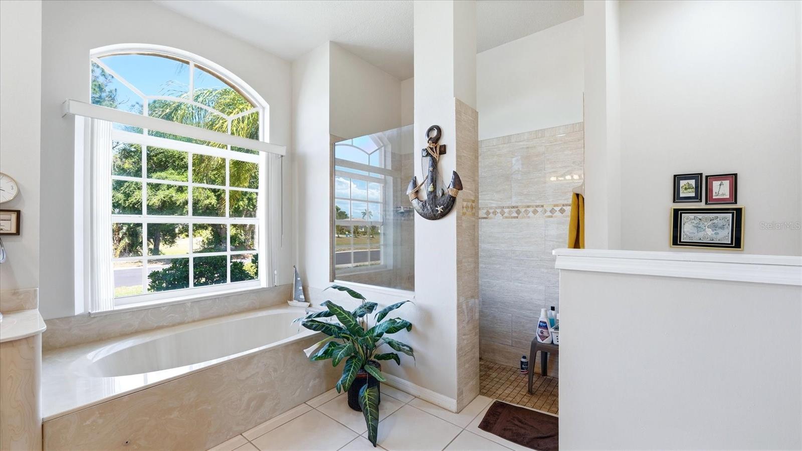 ENGLEWOOD ISLES SUB - Residential