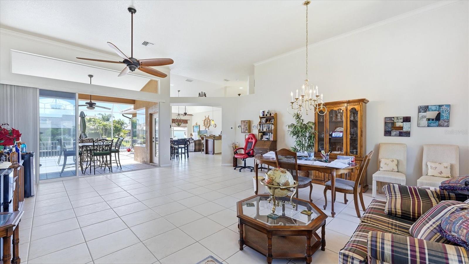 ENGLEWOOD ISLES SUB - Residential