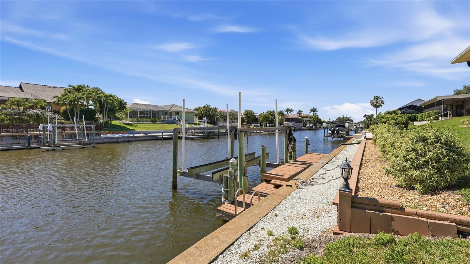 ENGLEWOOD ISLES SUB - Residential