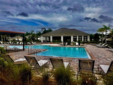 A home in DELAND