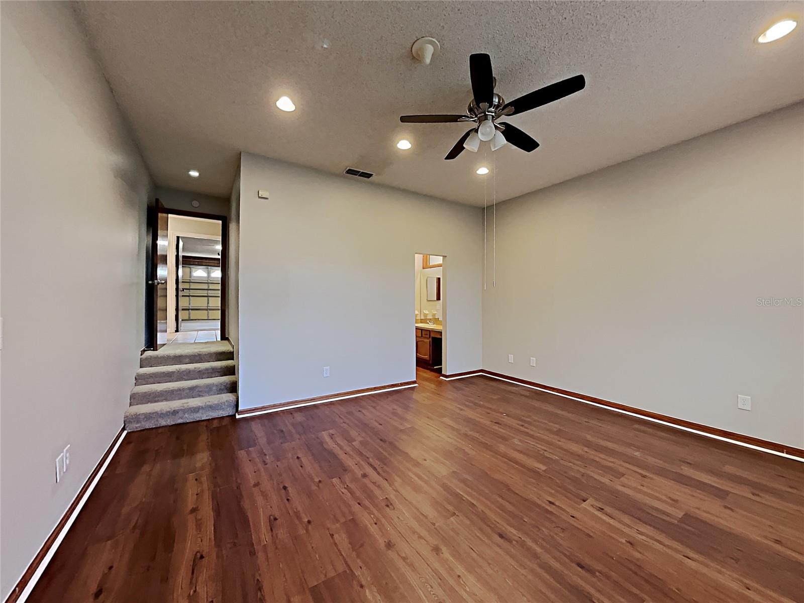 WEKIVA HILLS SEC 08 - Residential