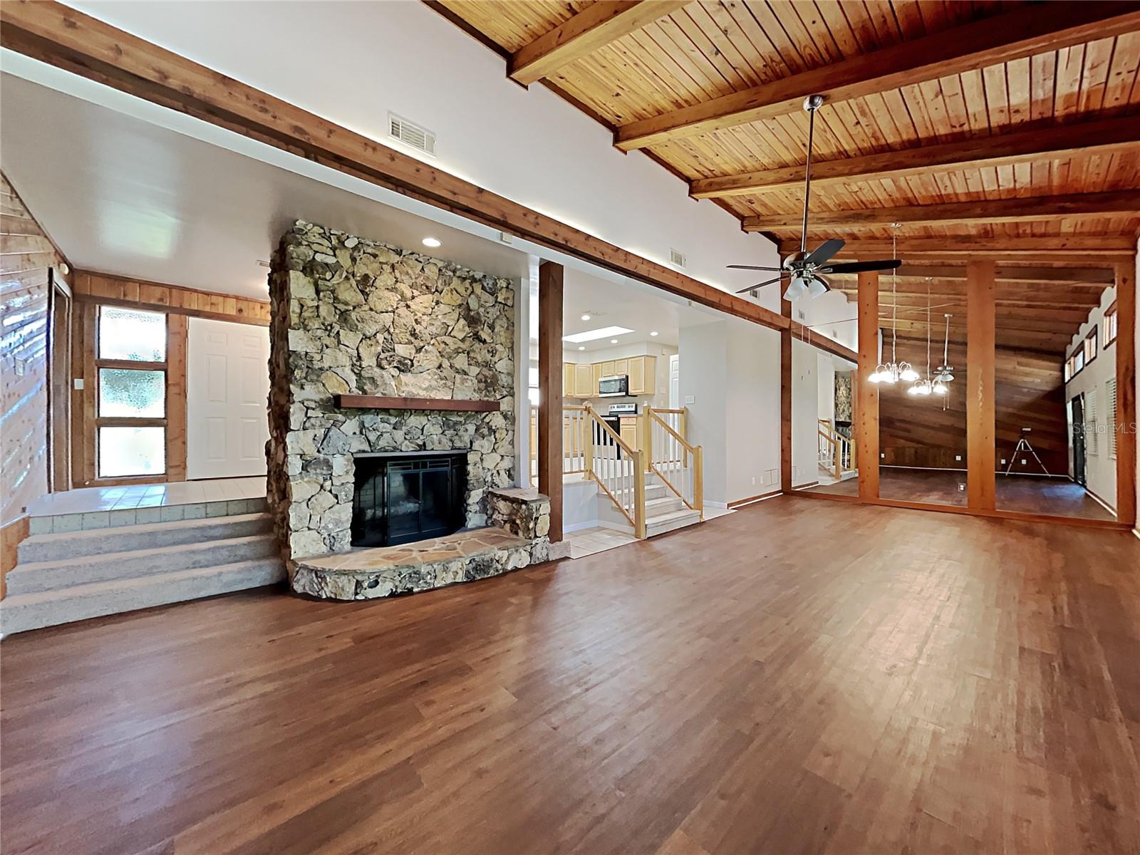 WEKIVA HILLS SEC 08 - Residential