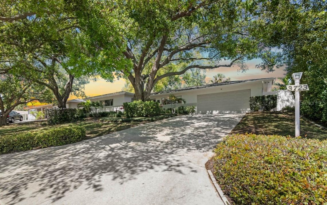 HARBOR HILLS - Residential