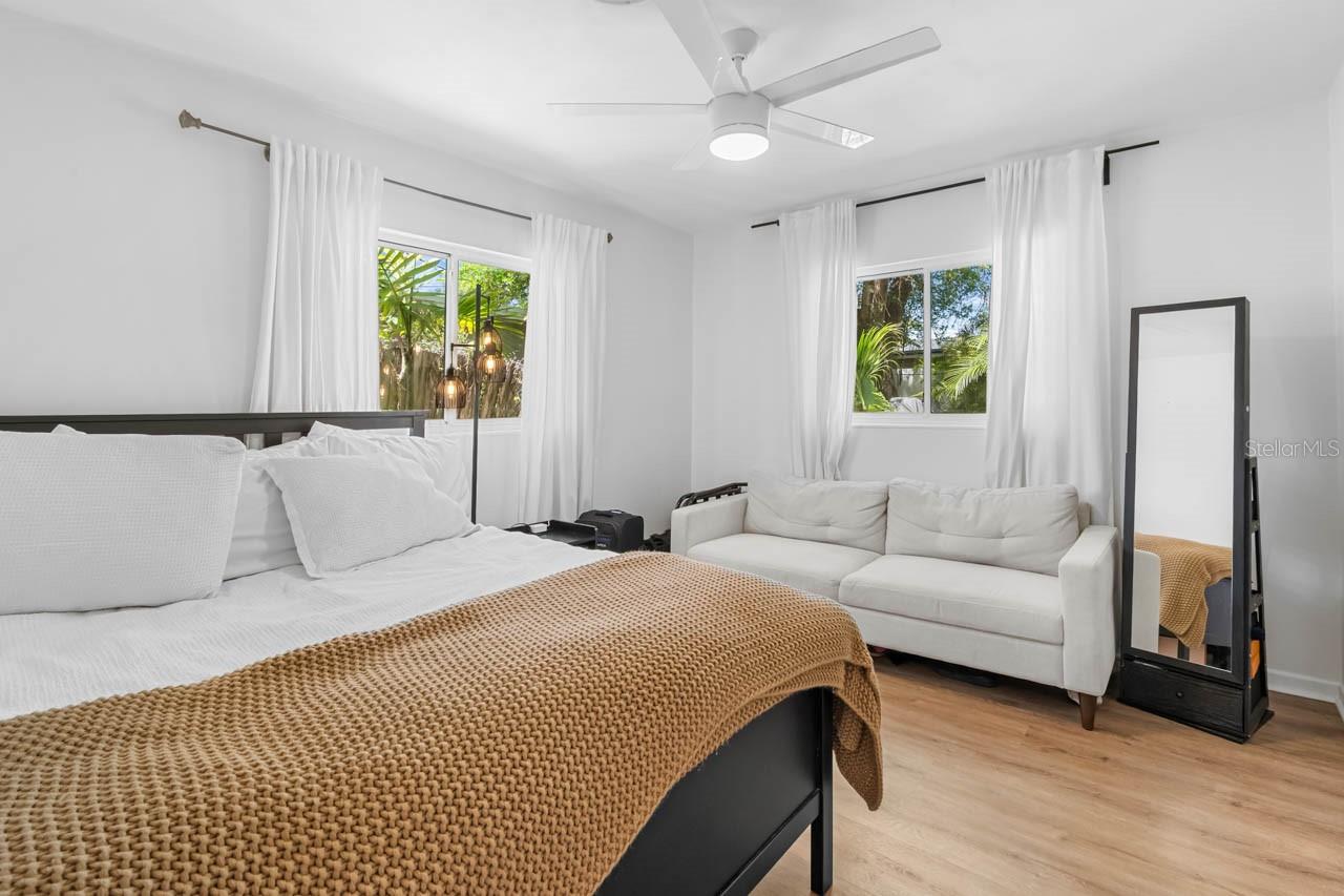 HARBOR HILLS - Residential