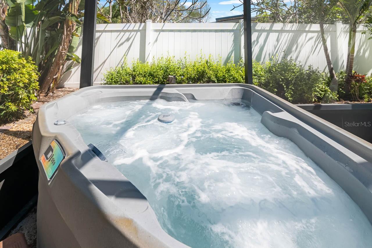 HARBOR HILLS - Residential