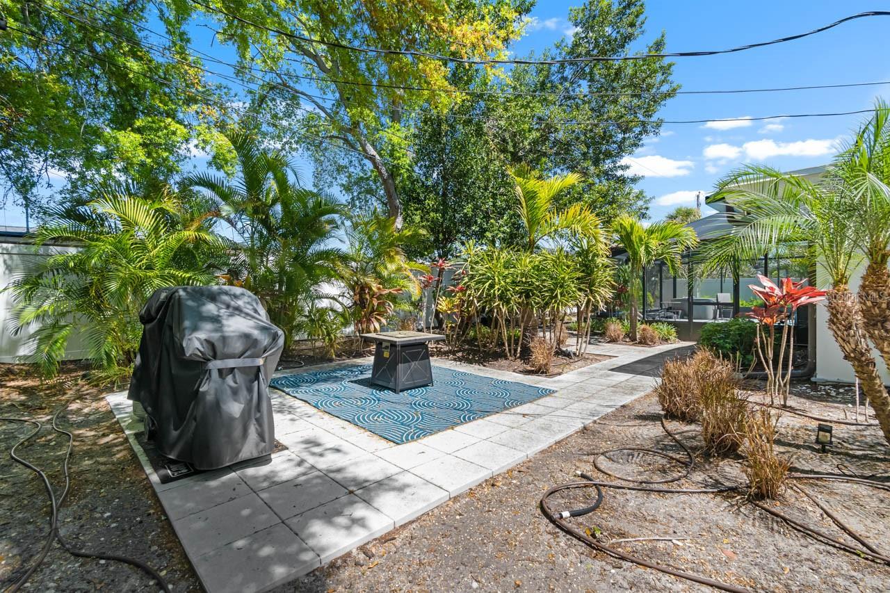 HARBOR HILLS - Residential