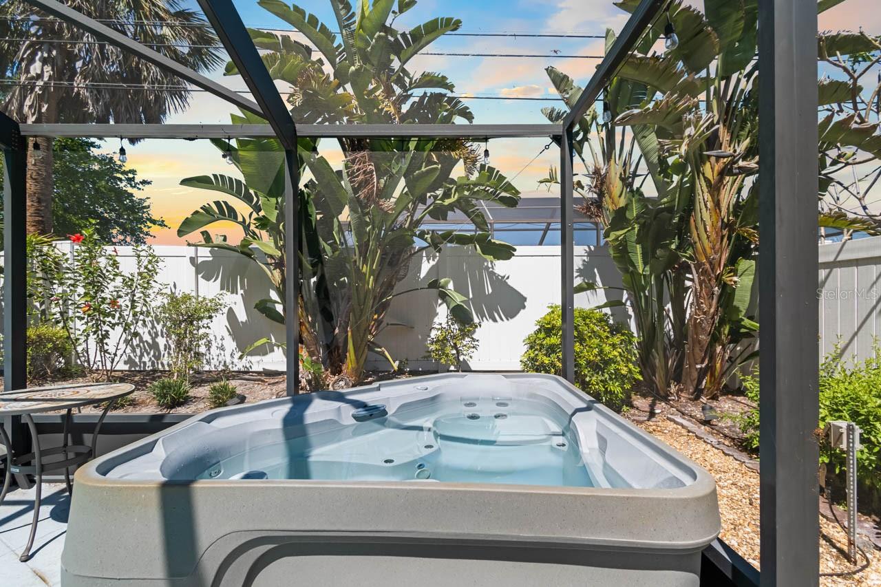 HARBOR HILLS - Residential