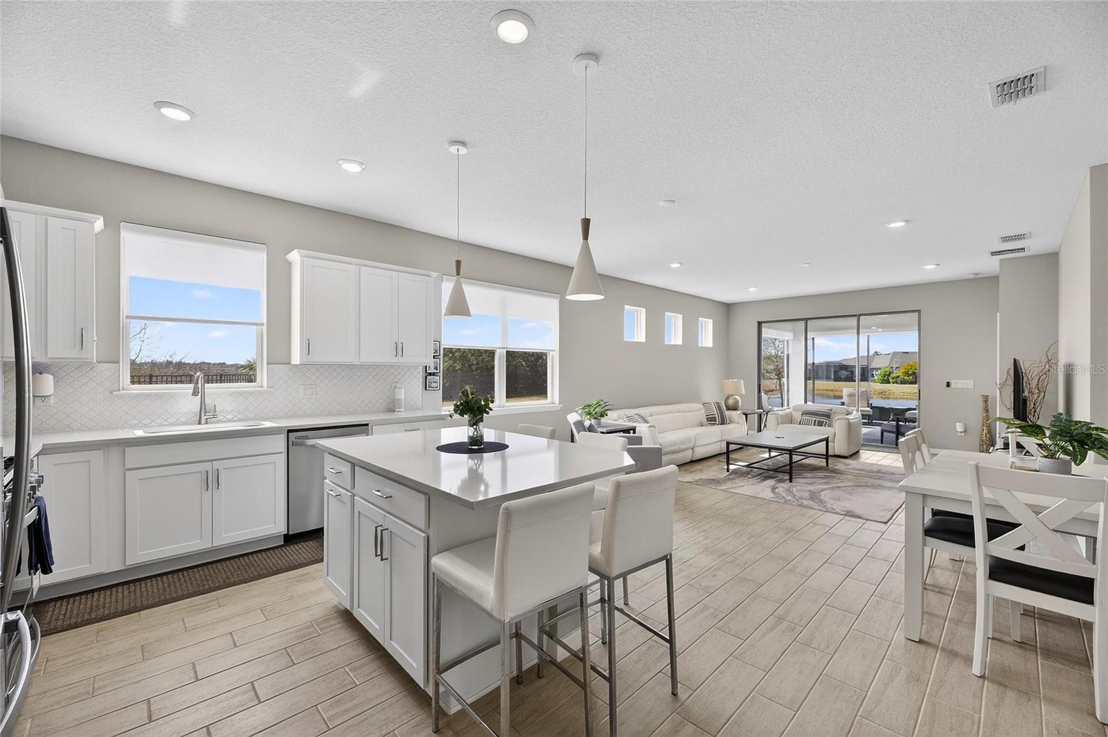 6204 MOORING LINE CIRCLE