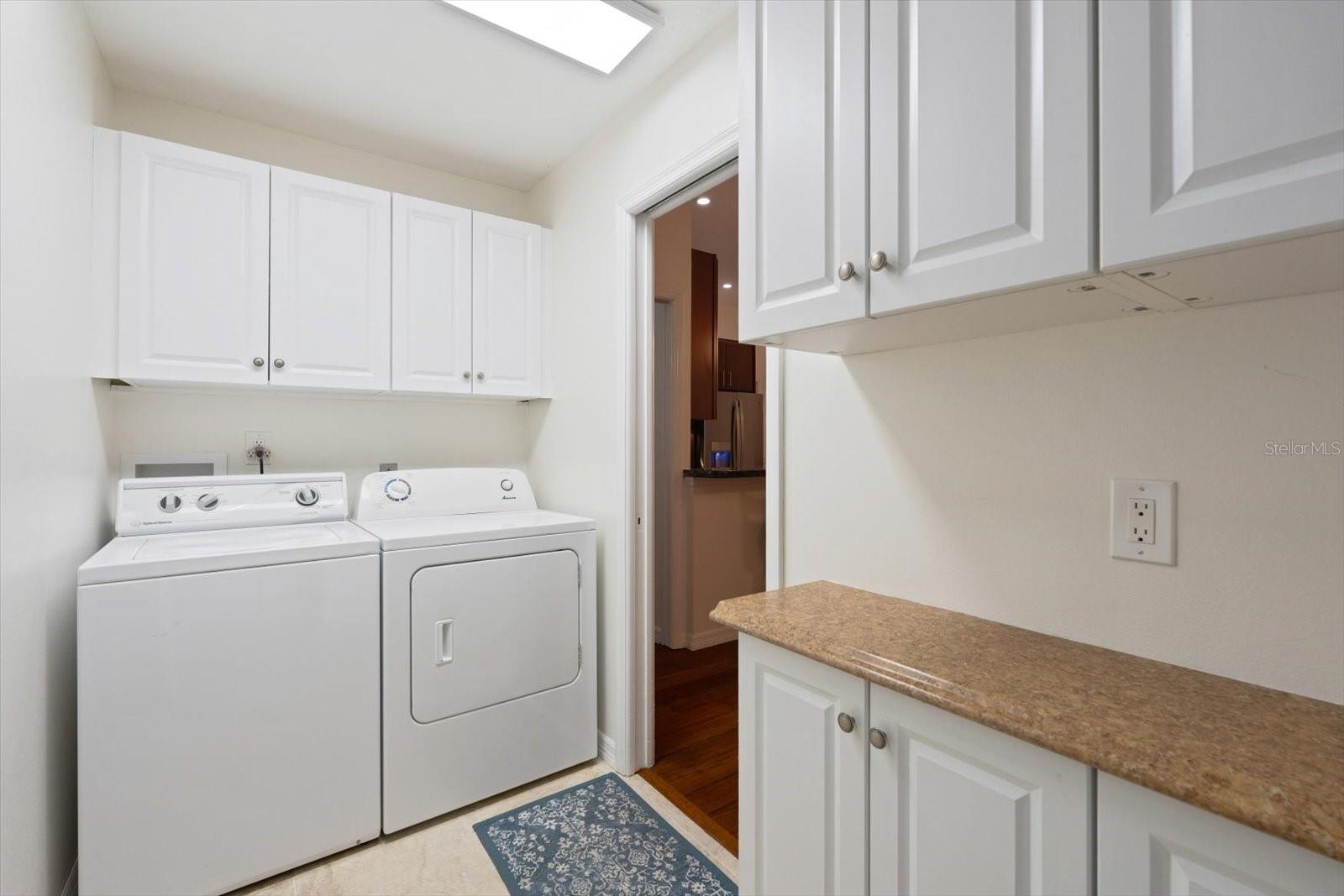 COLONIAL OAKS - Residential