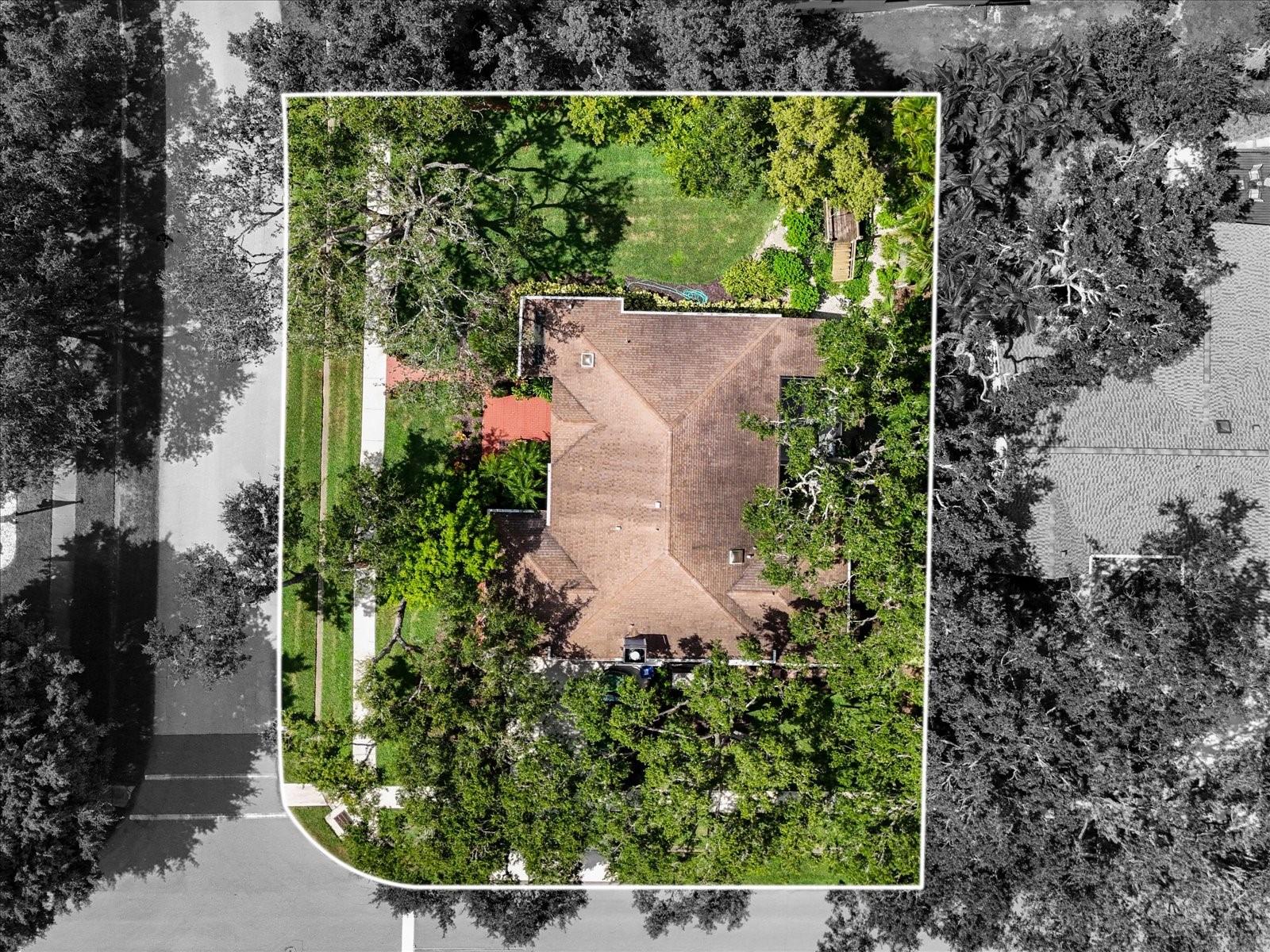 COLONIAL OAKS - Residential