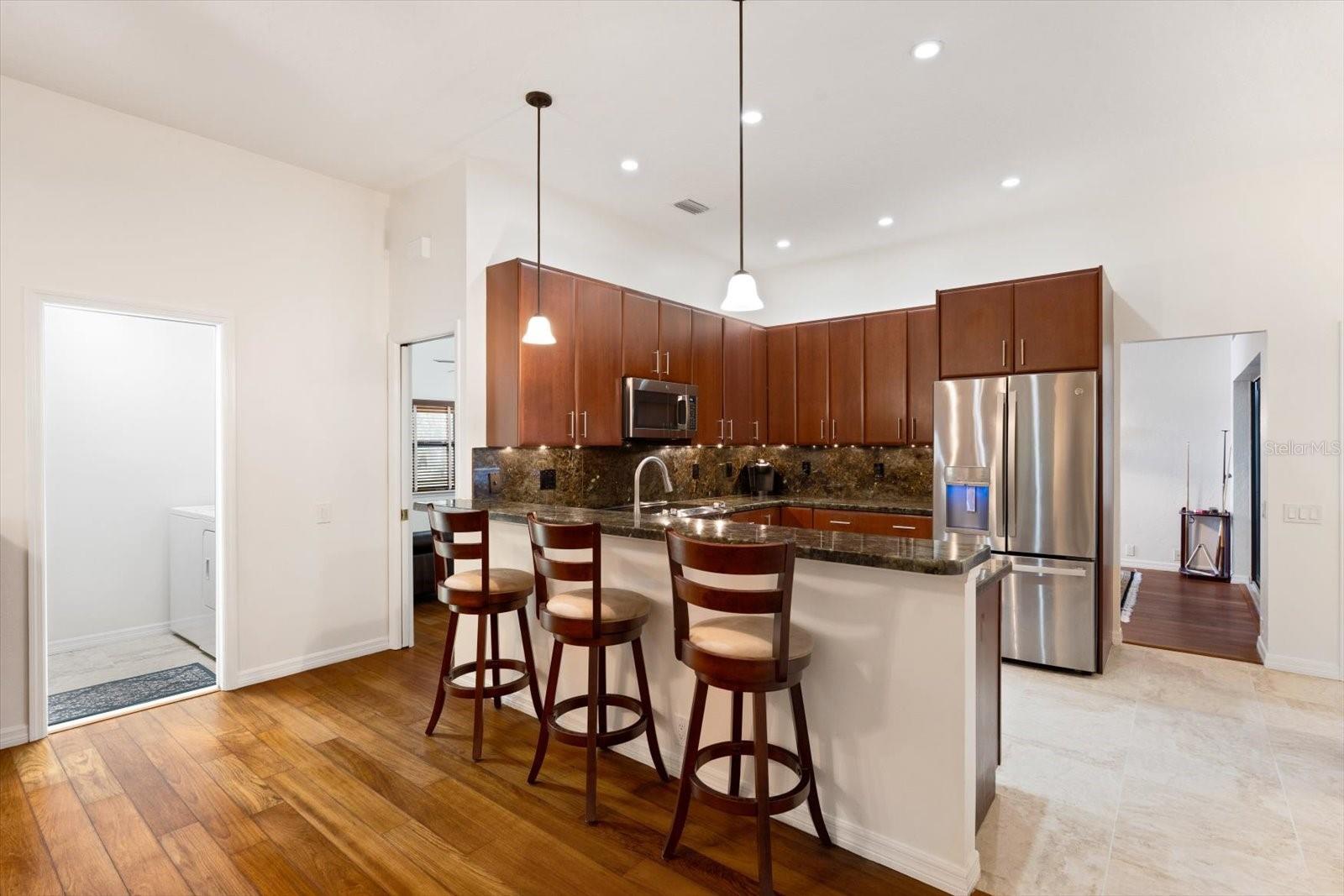 COLONIAL OAKS - Residential