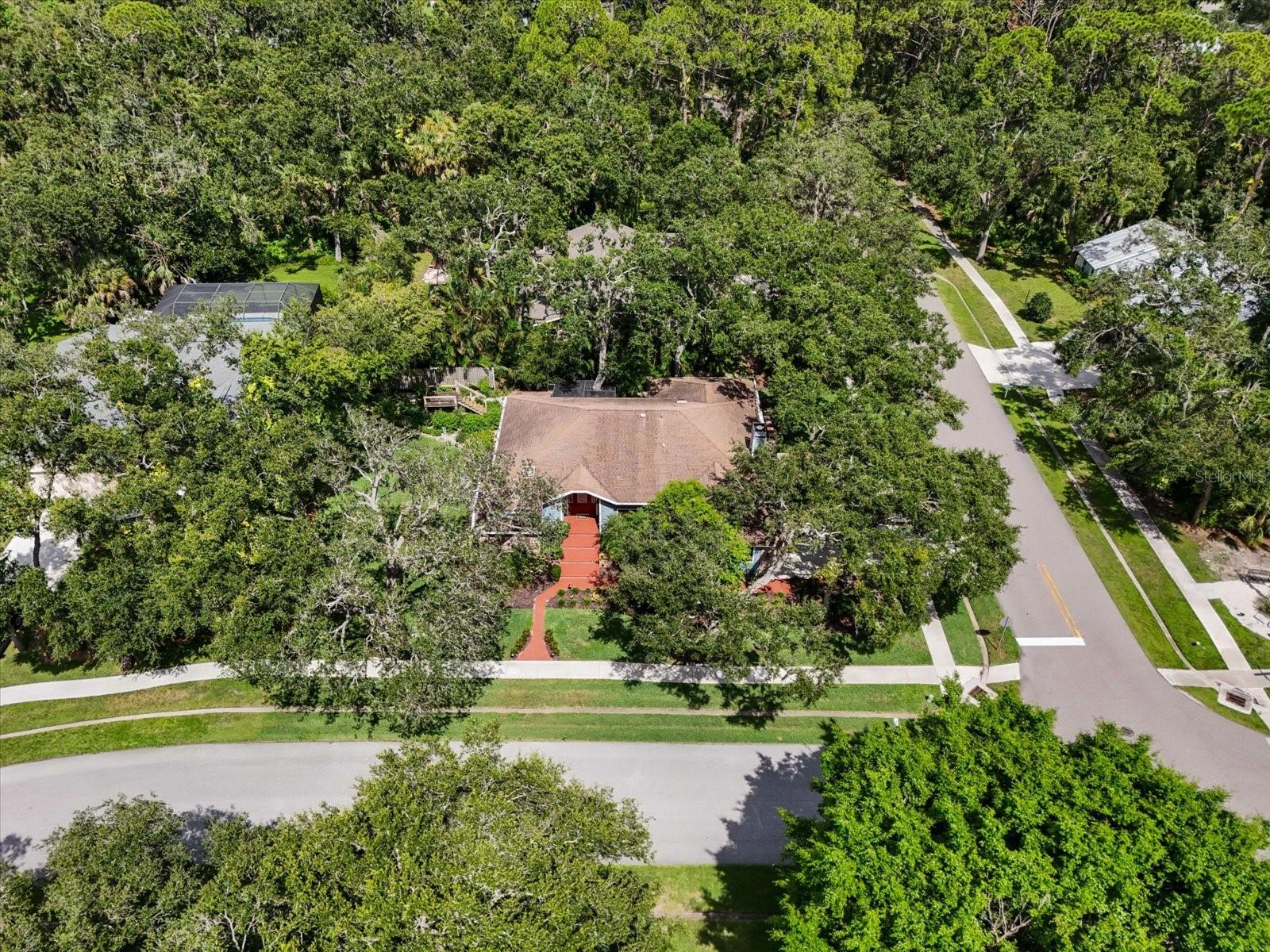 COLONIAL OAKS - Residential