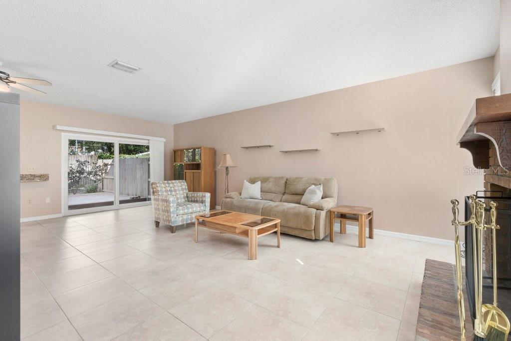 CASEY SUB - Residential Lease