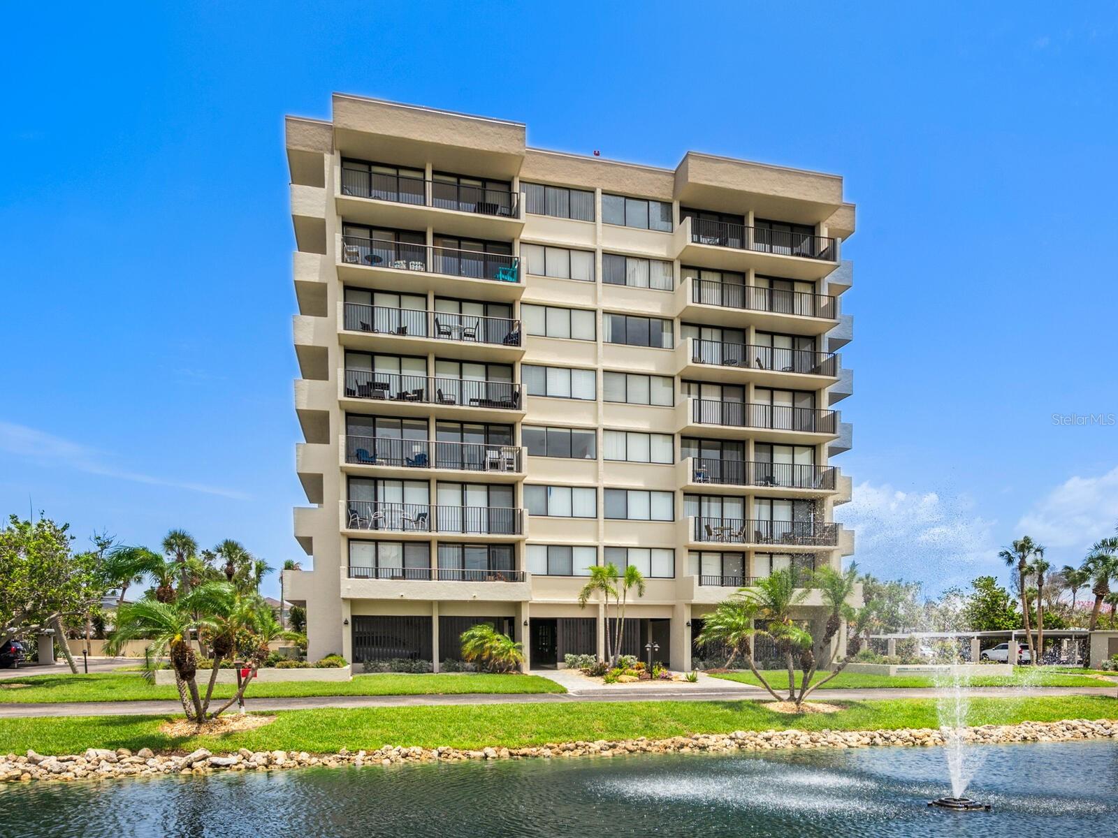 OUR HOUSE AT THE BEACH - Residential