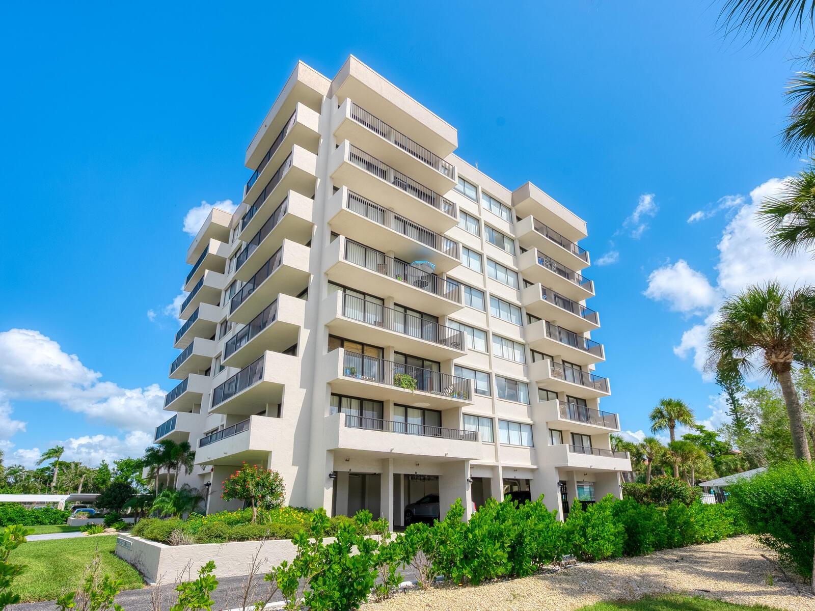 OUR HOUSE AT THE BEACH - Residential