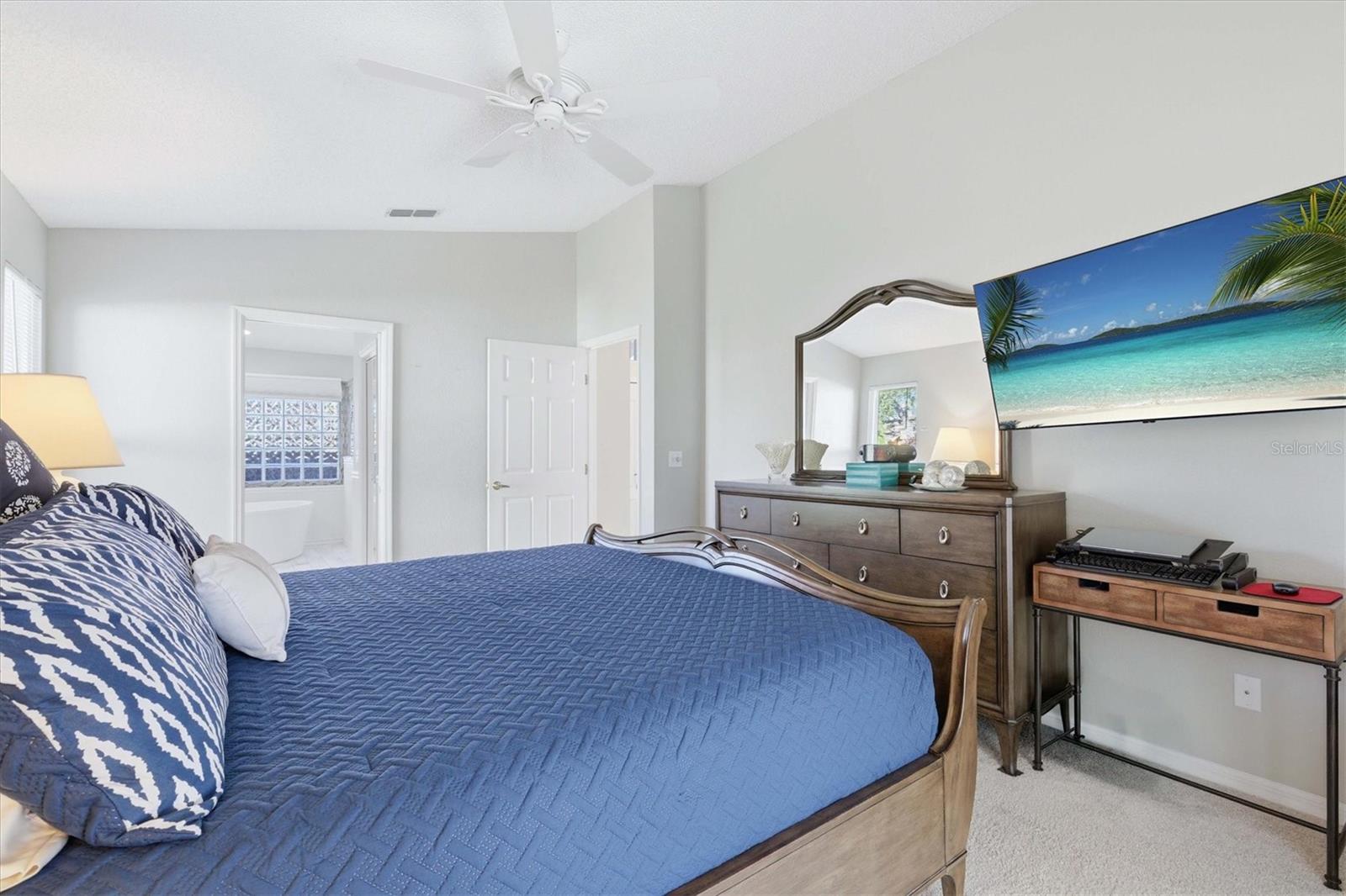 WHITCOMB PLACE - Residential