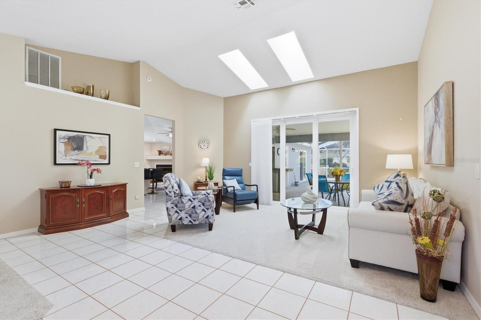 WHITCOMB PLACE - Residential