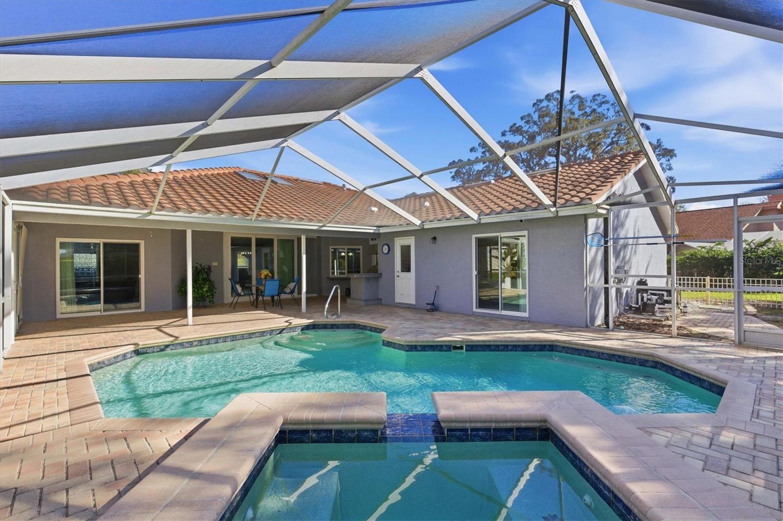 WHITCOMB PLACE - Residential