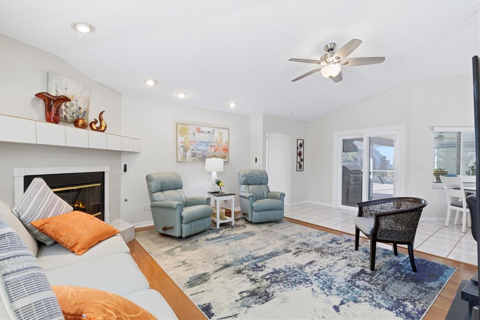 WHITCOMB PLACE - Residential