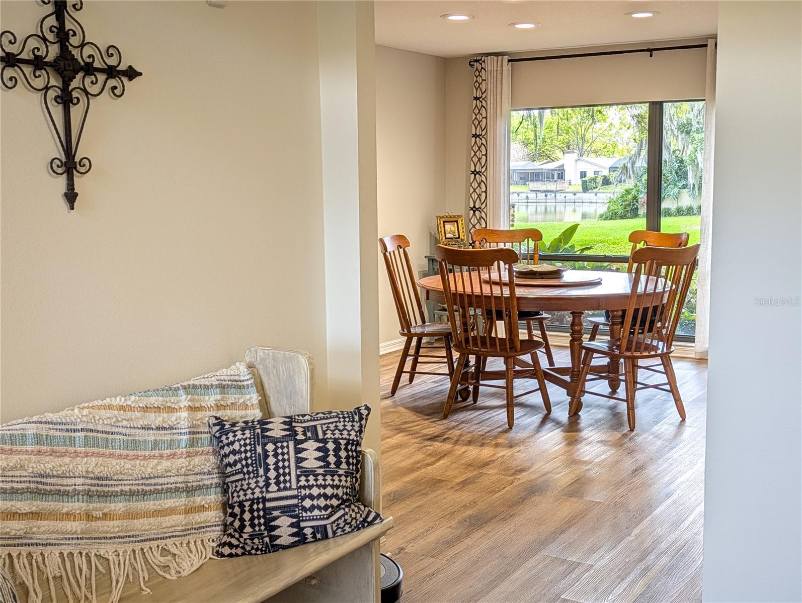 LAKE MAGDALENE MANORS - Residential