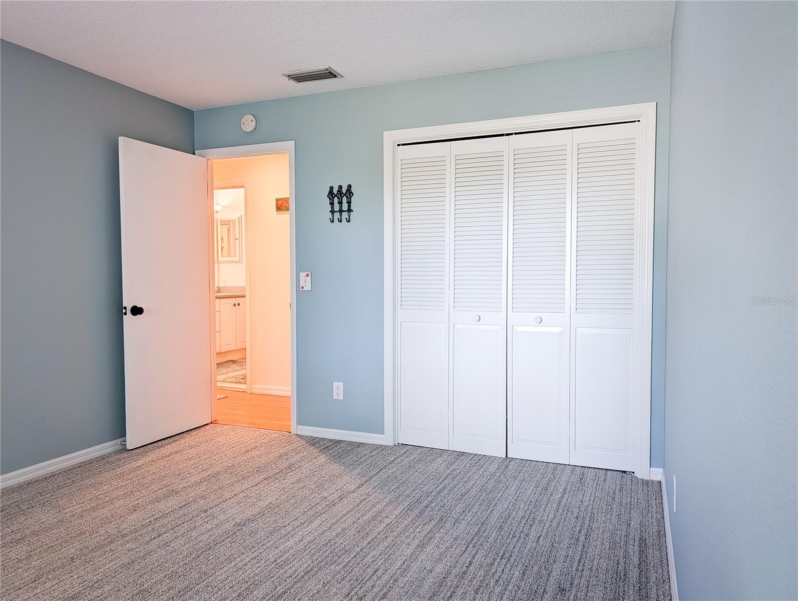 LAKE MAGDALENE MANORS - Residential