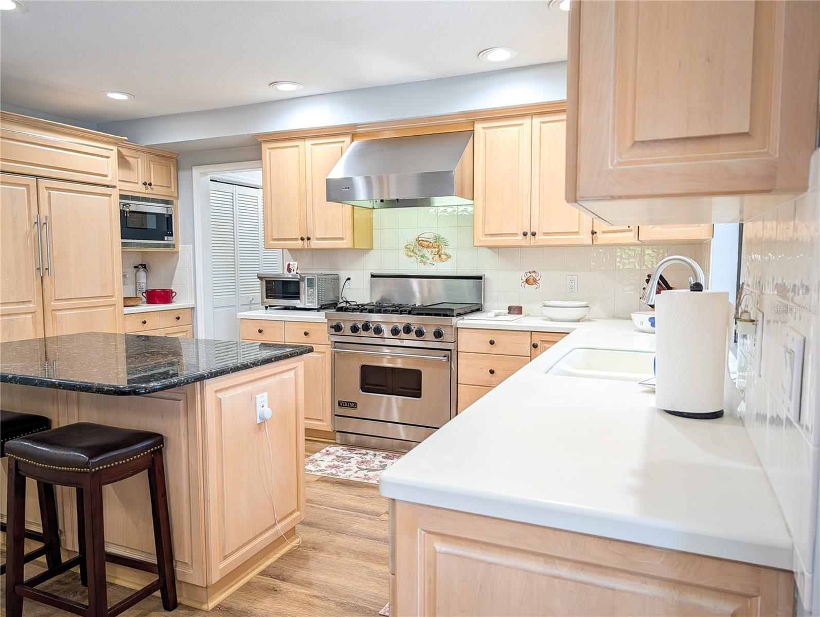 LAKE MAGDALENE MANORS - Residential