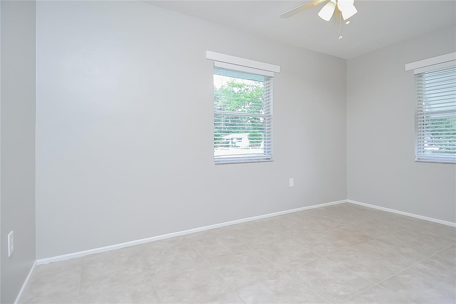 ORANGE CREST PARK - Residential Lease